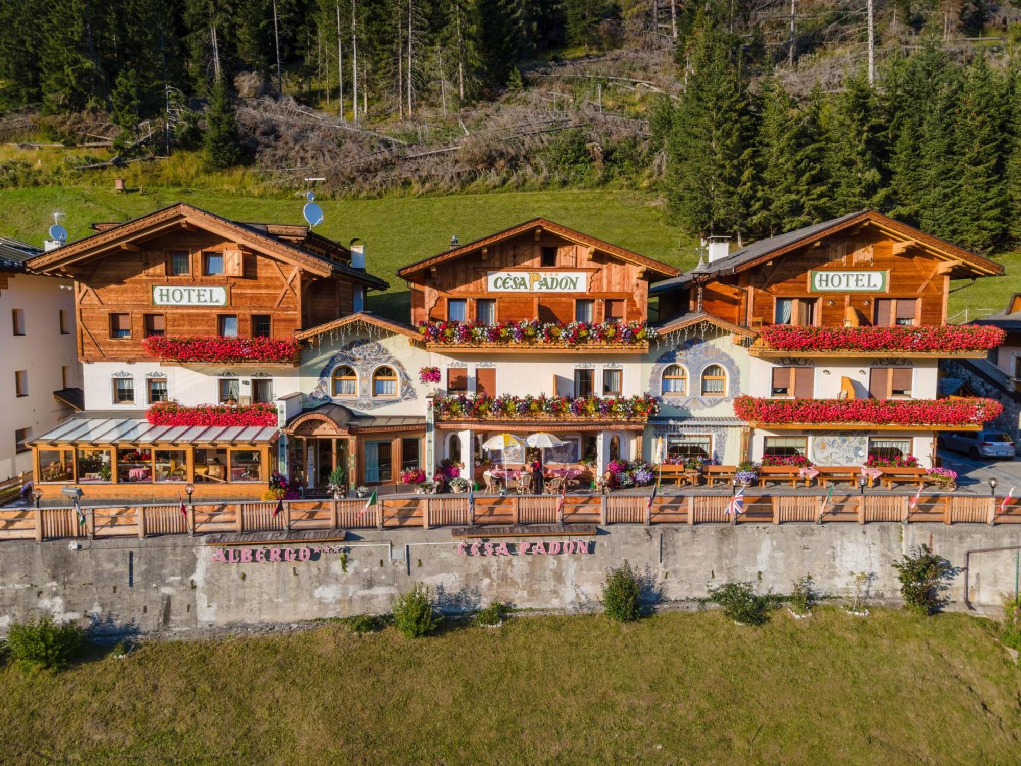 Hotel Cesa Padon Arabba Eksteriør bilde