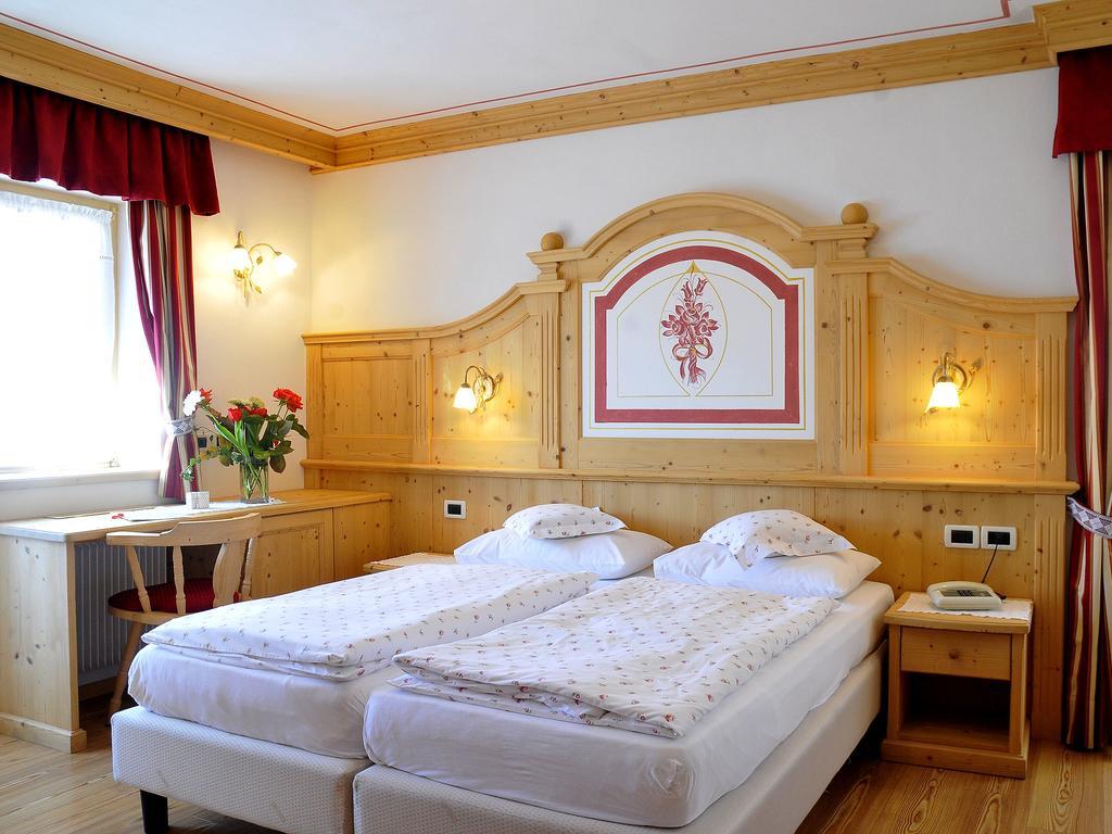 Hotel Cesa Padon Arabba Eksteriør bilde